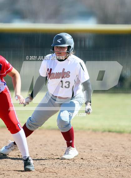 Thumbnail 1 in Canyon Ridge vs. Nampa photogallery.