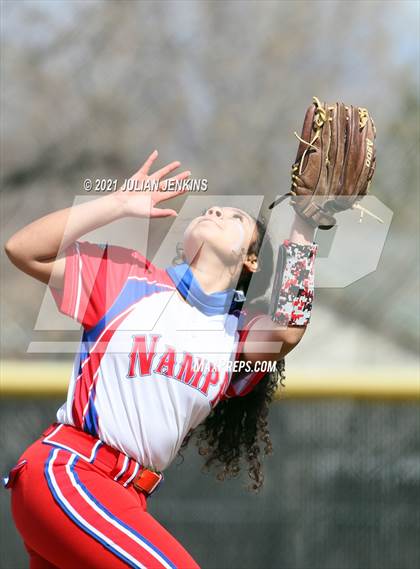 Thumbnail 3 in Canyon Ridge vs. Nampa photogallery.