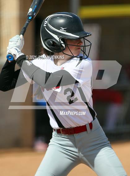 Thumbnail 1 in Canyon Ridge vs. Nampa photogallery.