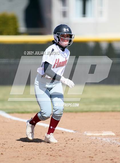 Thumbnail 2 in Canyon Ridge vs. Nampa photogallery.