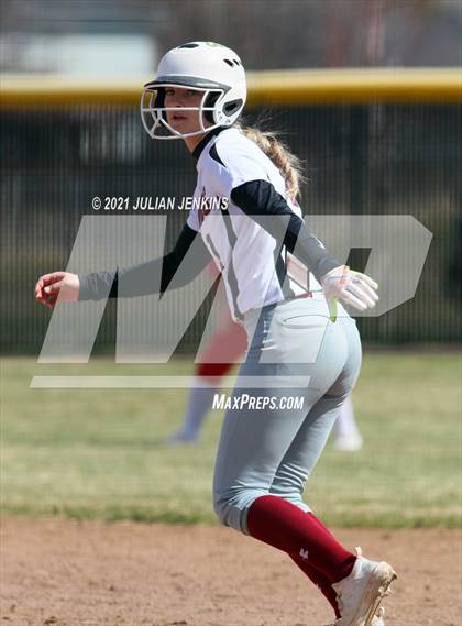 Thumbnail 3 in Canyon Ridge vs. Nampa photogallery.