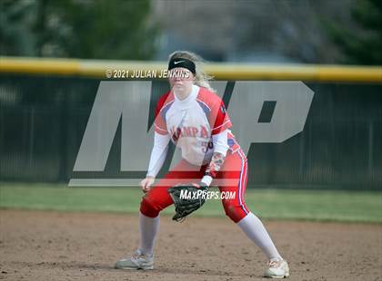 Thumbnail 2 in Canyon Ridge vs. Nampa photogallery.