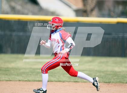 Thumbnail 2 in Canyon Ridge vs. Nampa photogallery.
