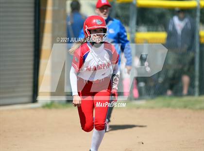 Thumbnail 1 in Canyon Ridge vs. Nampa photogallery.