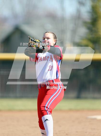 Thumbnail 1 in Canyon Ridge vs. Nampa photogallery.