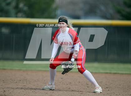 Thumbnail 3 in Canyon Ridge vs. Nampa photogallery.