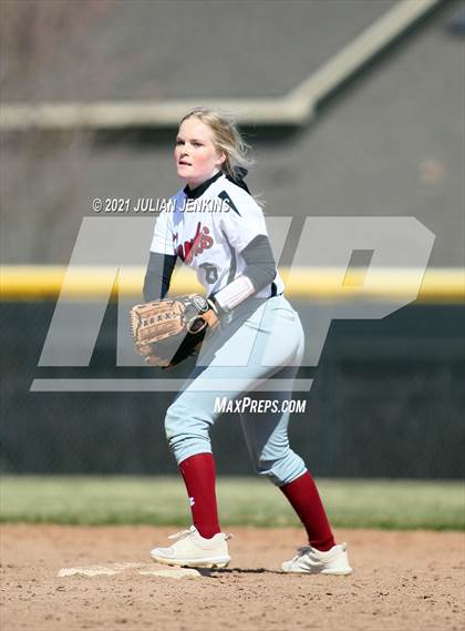 Thumbnail 1 in Canyon Ridge vs. Nampa photogallery.