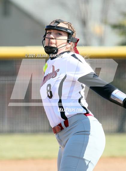 Thumbnail 2 in Canyon Ridge vs. Nampa photogallery.