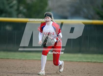 Thumbnail 2 in Canyon Ridge vs. Nampa photogallery.