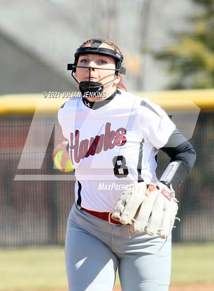Thumbnail 1 in Canyon Ridge vs. Nampa photogallery.