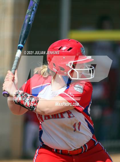 Thumbnail 1 in Canyon Ridge vs. Nampa photogallery.