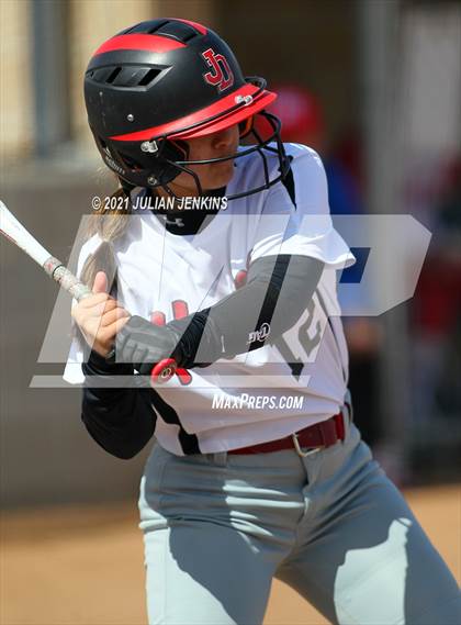 Thumbnail 3 in Canyon Ridge vs. Nampa photogallery.