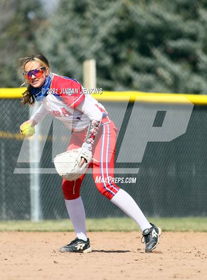 Thumbnail 2 in Canyon Ridge vs. Nampa photogallery.