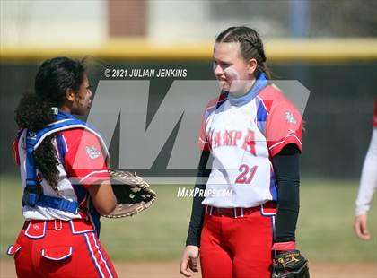 Thumbnail 1 in Canyon Ridge vs. Nampa photogallery.