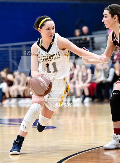 Thumbnail 1 in Stephenville vs. Mineral Wells (UIL 4A Bi-District Playoff) photogallery.