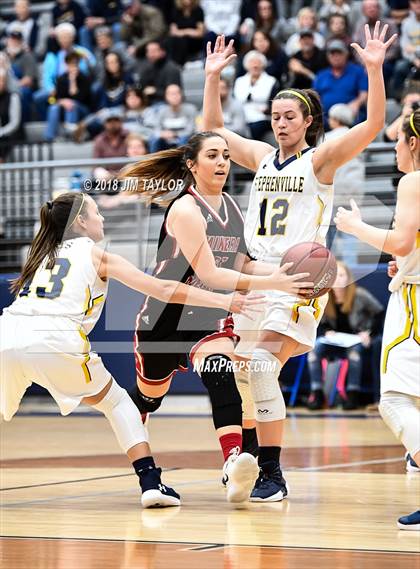 Thumbnail 1 in Stephenville vs. Mineral Wells (UIL 4A Bi-District Playoff) photogallery.