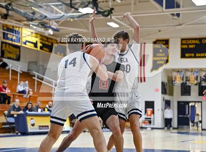 Thumbnail 3 in Blackford vs. Greenwood Christian Academy (Raider Christmas Classic)  photogallery.