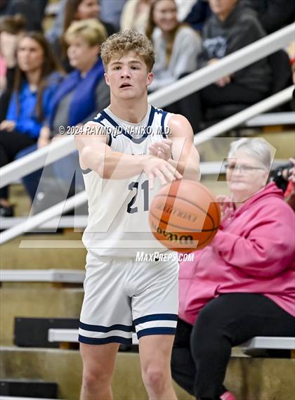 Thumbnail 3 in Blackford vs. Greenwood Christian Academy (Raider Christmas Classic)  photogallery.