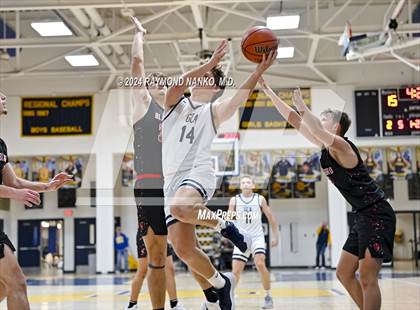 Thumbnail 3 in Blackford vs. Greenwood Christian Academy (Raider Christmas Classic)  photogallery.