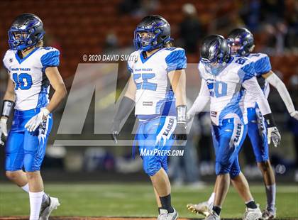 Thumbnail 3 in Grain Valley @ Platte County (MSHSAA Class 5 Quarterfinal) photogallery.