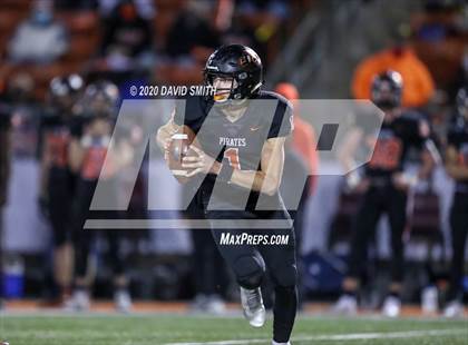 Thumbnail 2 in Grain Valley @ Platte County (MSHSAA Class 5 Quarterfinal) photogallery.