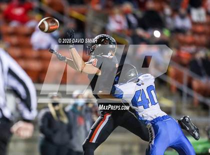 Thumbnail 1 in Grain Valley @ Platte County (MSHSAA Class 5 Quarterfinal) photogallery.