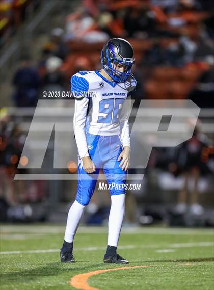 Thumbnail 1 in Grain Valley @ Platte County (MSHSAA Class 5 Quarterfinal) photogallery.