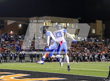 Thumbnail 3 in Grain Valley @ Platte County (MSHSAA Class 5 Quarterfinal) photogallery.