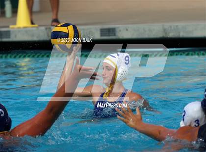 Thumbnail 1 in Arroyo Grande vs Clovis (Saint Francis Invitational) photogallery.