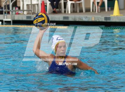 Thumbnail 2 in Arroyo Grande vs Clovis (Saint Francis Invitational) photogallery.