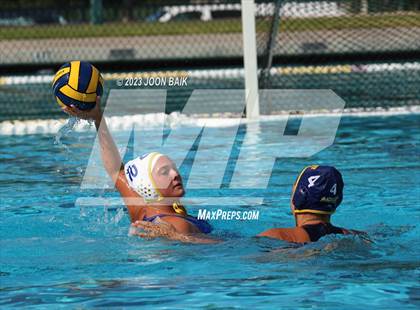 Thumbnail 3 in Arroyo Grande vs Clovis (Saint Francis Invitational) photogallery.