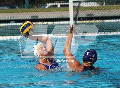 Thumbnail 1 in Arroyo Grande vs Clovis (Saint Francis Invitational) photogallery.