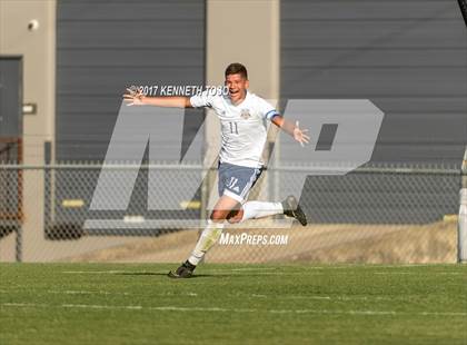 Thumbnail 3 in Clark vs. Edinburg North (UIL 6A Regional Semifinal) photogallery.