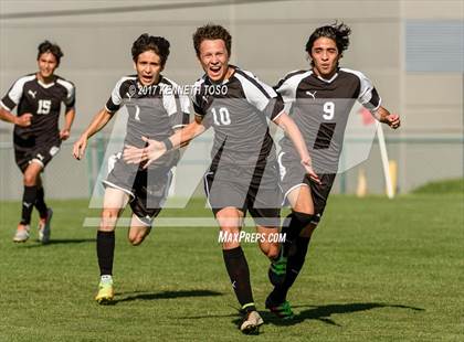 Thumbnail 2 in Clark vs. Edinburg North (UIL 6A Regional Semifinal) photogallery.