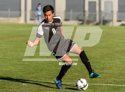 Thumbnail 1 in Clark vs. Edinburg North (UIL 6A Regional Semifinal) photogallery.