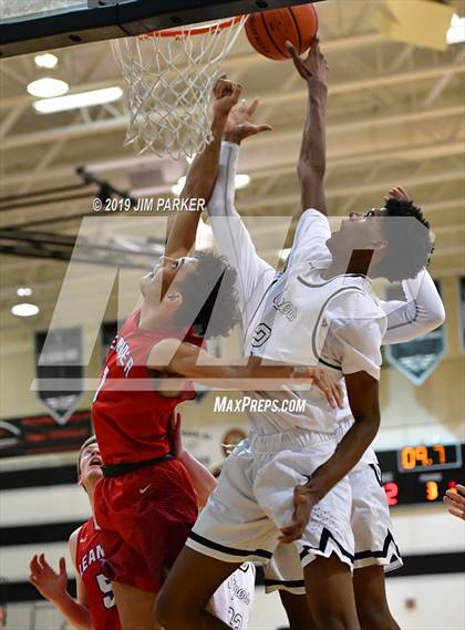 Thumbnail 2 in Leander @ Vandegrift photogallery.