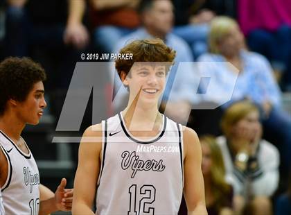 Thumbnail 2 in Leander @ Vandegrift photogallery.
