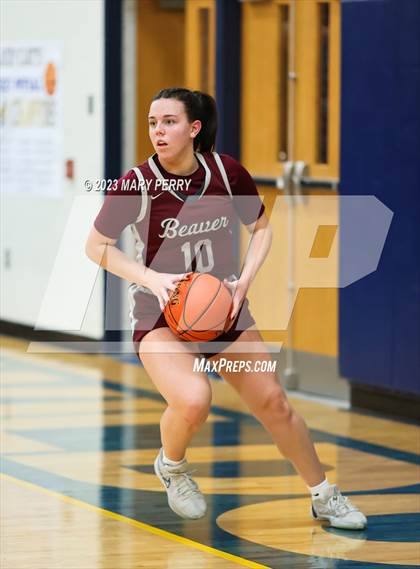 Thumbnail 2 in Ellwood City vs. Beaver photogallery.