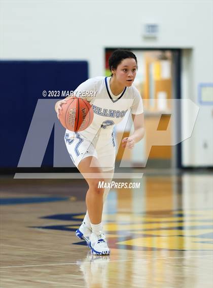 Thumbnail 2 in Ellwood City vs. Beaver photogallery.