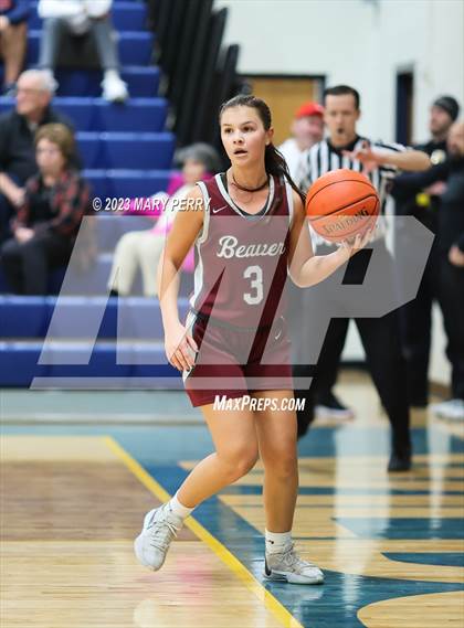 Thumbnail 3 in Ellwood City vs. Beaver photogallery.