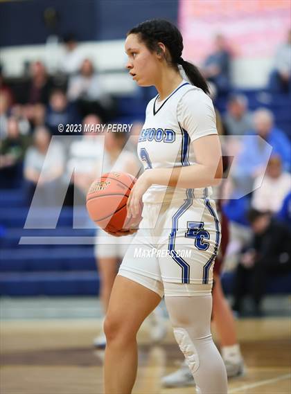 Thumbnail 2 in Ellwood City vs. Beaver photogallery.