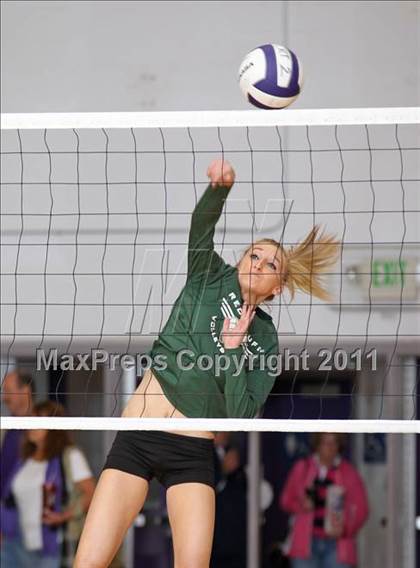 Thumbnail 3 in Red Bluff @ Shasta (CIF NS D1 Playoffs) photogallery.
