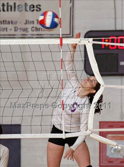 Thumbnail 1 in Red Bluff @ Shasta (CIF NS D1 Playoffs) photogallery.