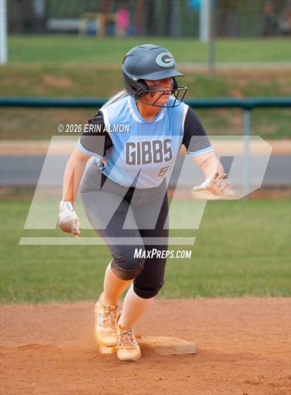 Thumbnail 2 in Gibbs vs. Hartselle photogallery.