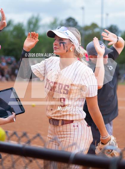 Thumbnail 2 in Gibbs vs. Hartselle photogallery.