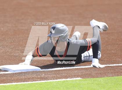 Thumbnail 1 in Grand Saline vs Athens photogallery.