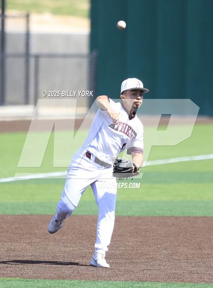 Thumbnail 3 in Grand Saline vs Athens photogallery.
