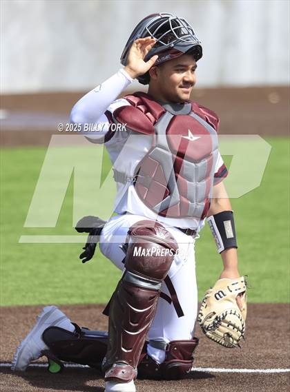 Thumbnail 1 in Grand Saline vs Athens photogallery.