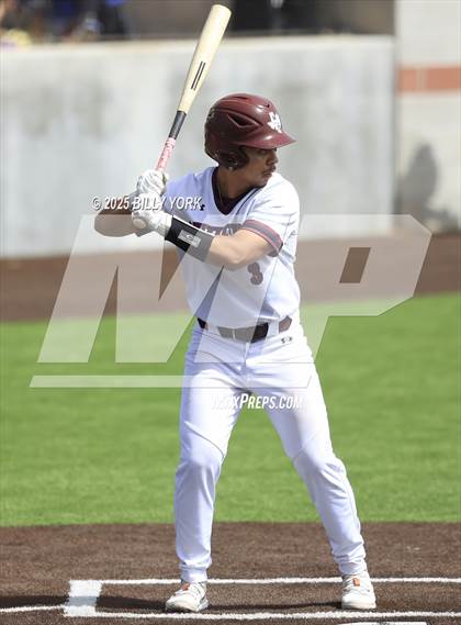 Thumbnail 3 in Grand Saline vs Athens photogallery.