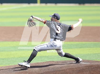 Thumbnail 2 in Grand Saline vs Athens photogallery.